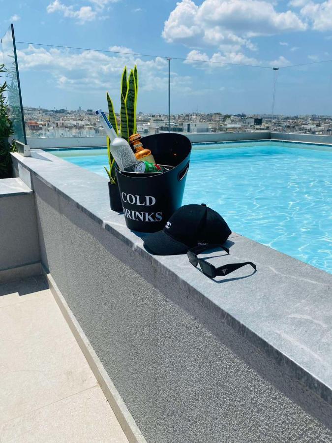 אתונה New 2Bd Aprt With Shared Rooftop Pool E2 מראה חיצוני תמונה