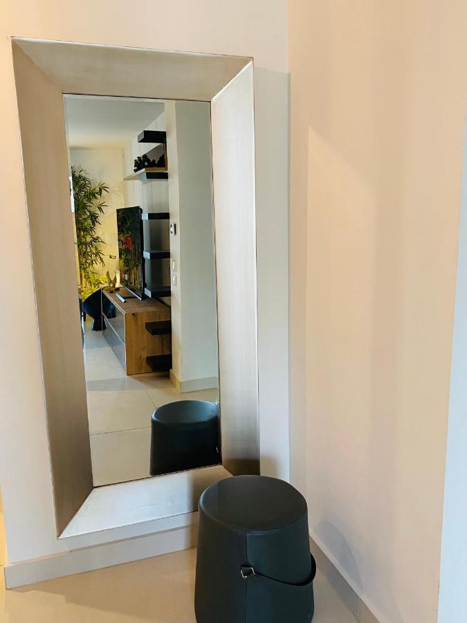 אתונה New 2Bd Aprt With Shared Rooftop Pool E2 מראה חיצוני תמונה