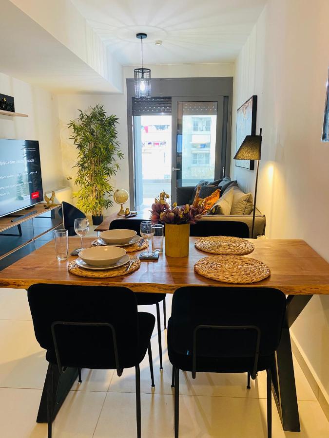 אתונה New 2Bd Aprt With Shared Rooftop Pool E2 מראה חיצוני תמונה