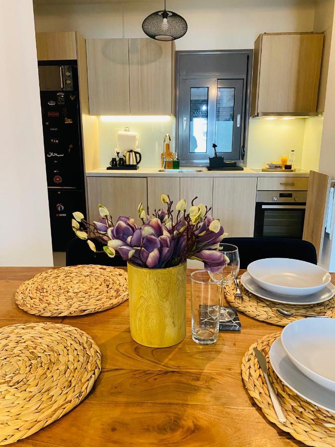 אתונה New 2Bd Aprt With Shared Rooftop Pool E2 מראה חיצוני תמונה
