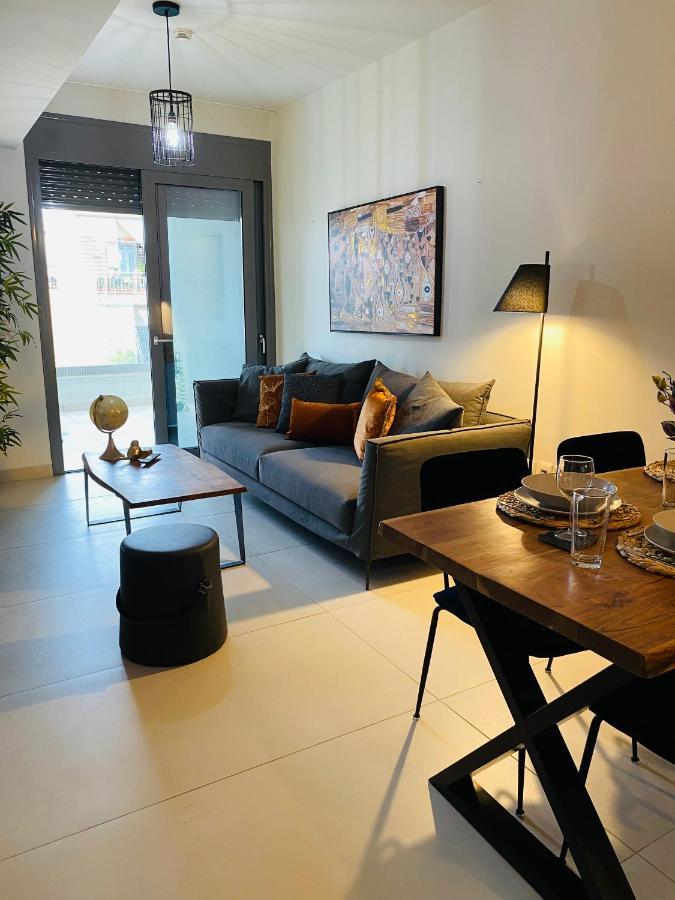 אתונה New 2Bd Aprt With Shared Rooftop Pool E2 מראה חיצוני תמונה